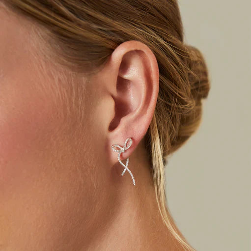 EF-Collection Diamond Bow Earrings