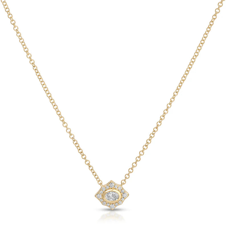EF-Collection Daphne Oval Diamond Necklace in yellow gold on white background