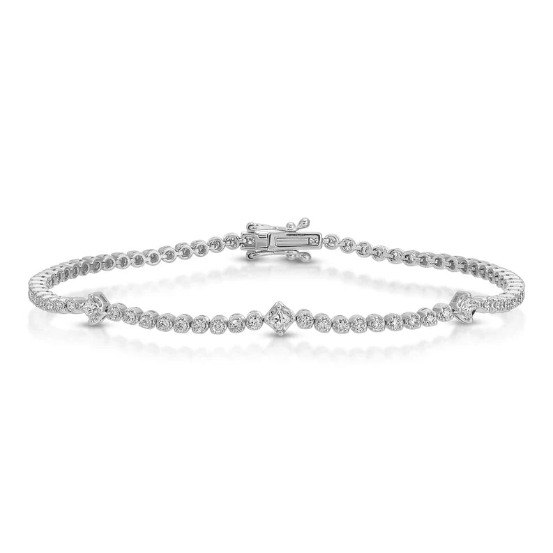 EF-Collection Diamond Kate Eternity Bracelet in white gold on white background