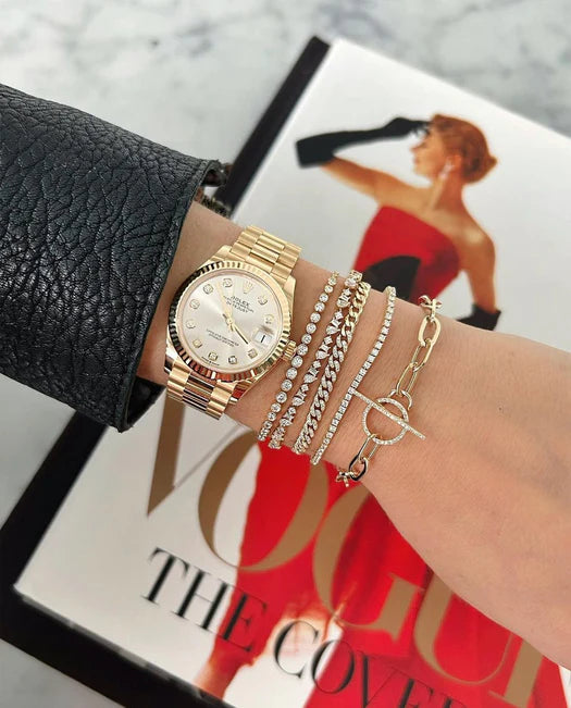 EF Collection Jumbo Link Chain & Diamond Toggle Bracelet in yellow gold styled on model's wrist.