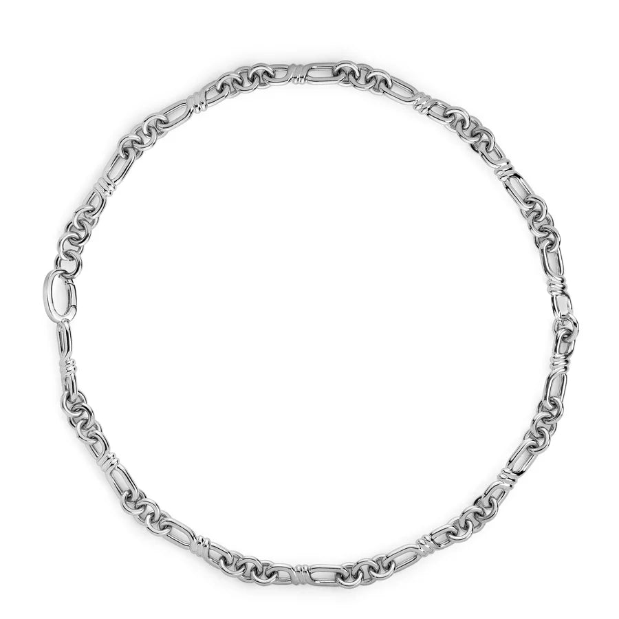Rosario Navia Small Twist Necklace in white gold on white background