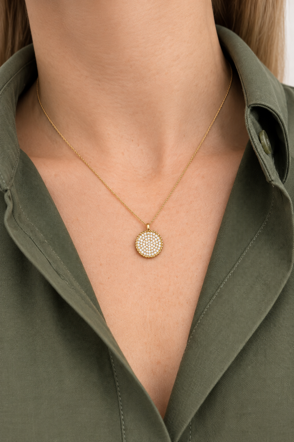 Pavé Disc Diamond Necklace