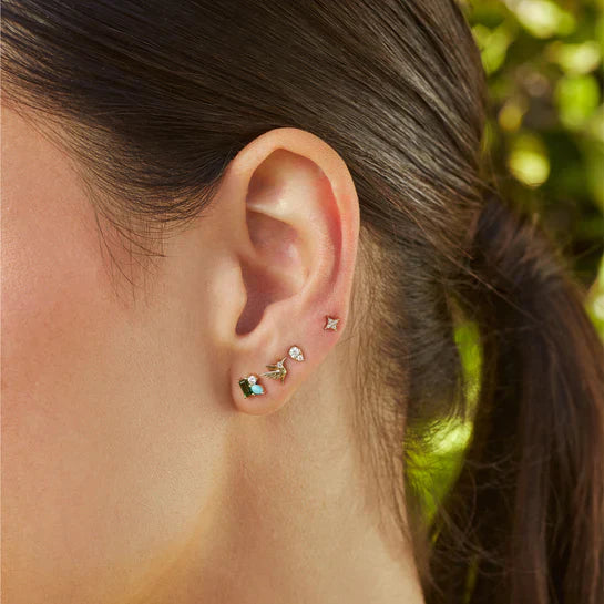 EF-Collection Triple Treasure Stud Earrings