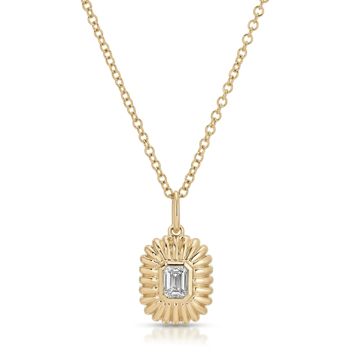 product image of EF-Collection Fluted Emerald Cut Diamond Necklace in yellow gold and diamond on a white background.