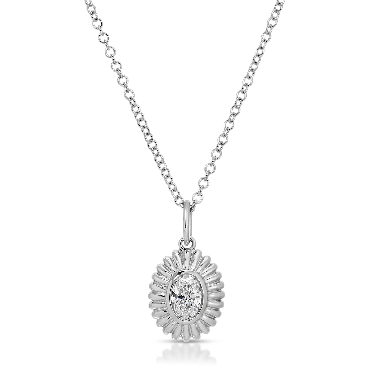 product image of EF-Collection Fluted Oval Diamond Necklace in white gold and diamond on a white background. 