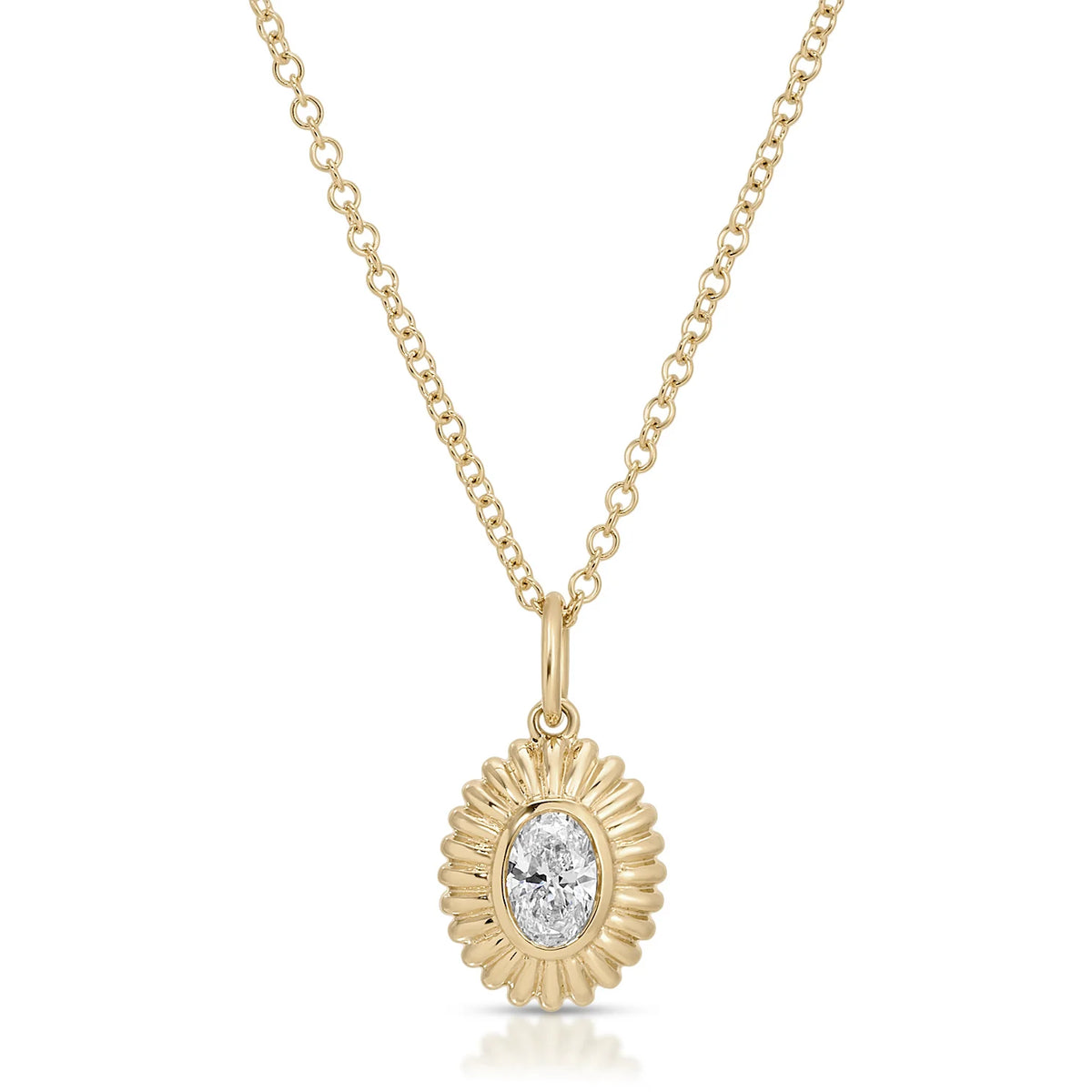 product image of EF-Collection Fluted Oval Diamond Necklace in yellow gold and diamond on a white background. 