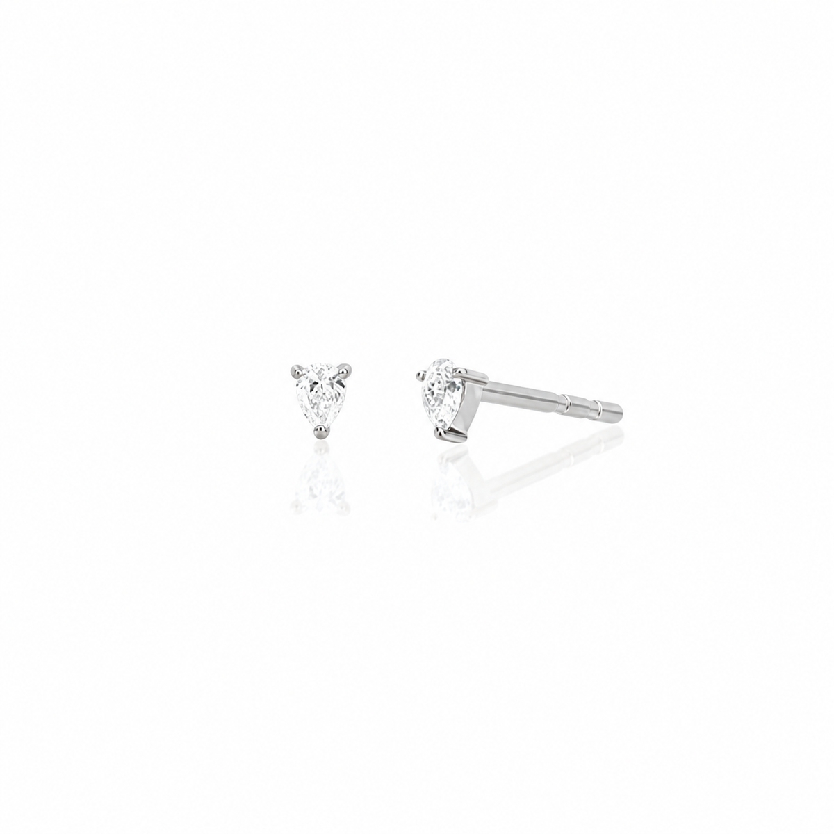 EF-Collection Pear Diamond Stud