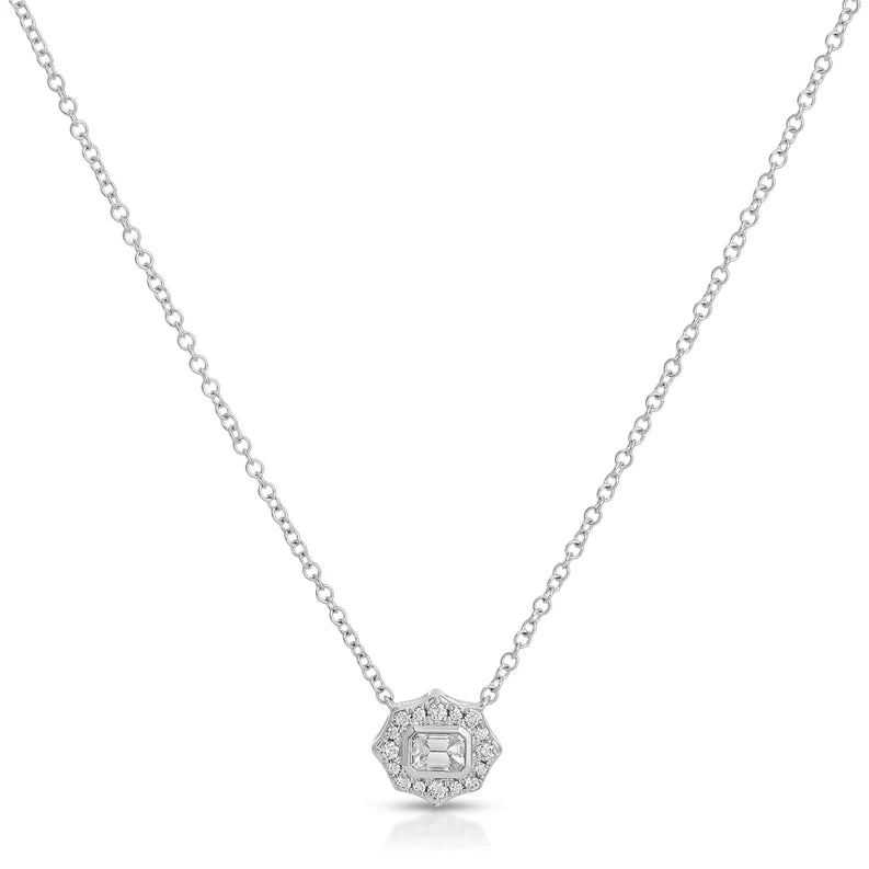 EF-Collection Daphne Emerald Cut Diamond Necklace in white gold on white background 