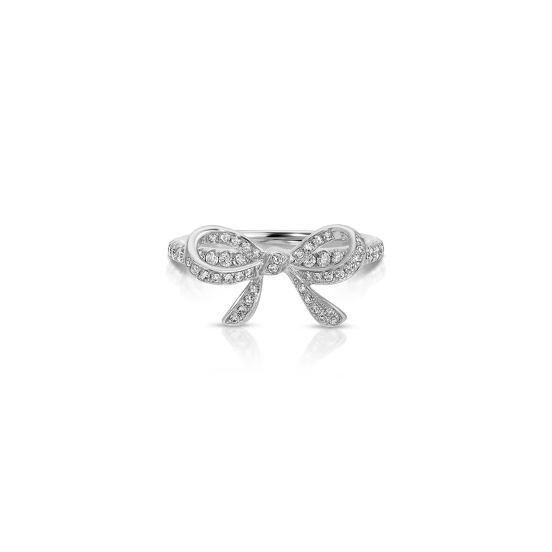 EF-Collection Diamond Bow Ring in white gold on white background 