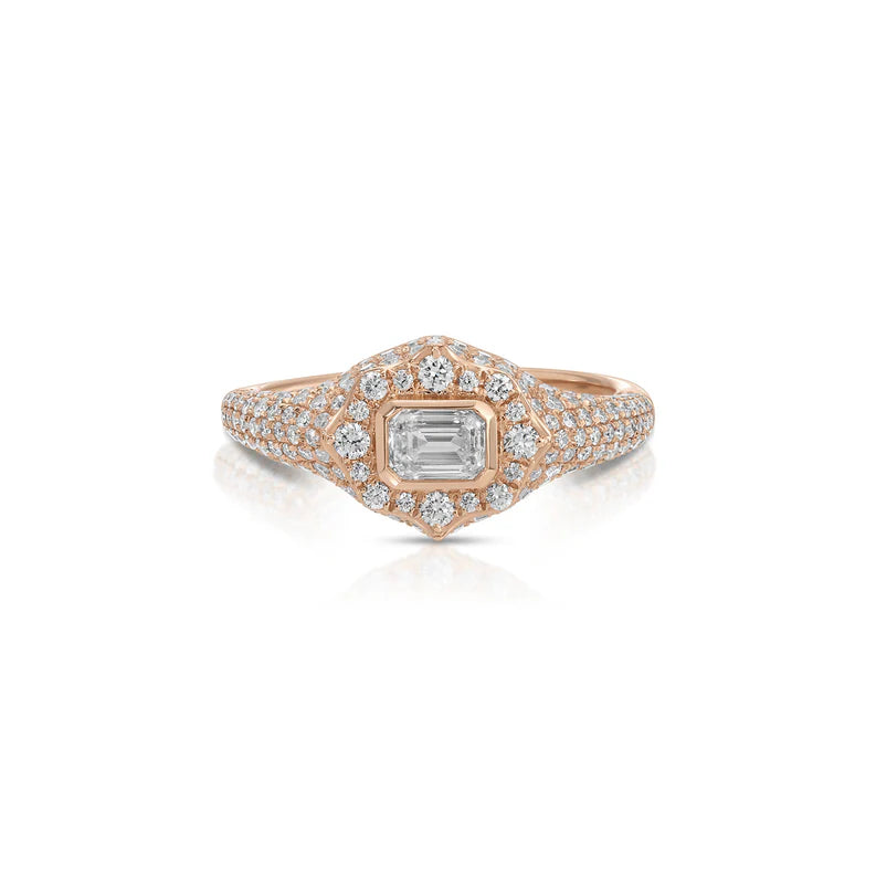 EF-Collection Emerald Cut Diamond Daphne Signet Ring in rose gold on white background 