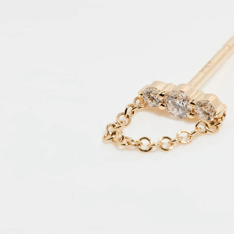 Single EF Collection Graduated Diamond Bar Chain Stud Earring in yellow gold on white background. 
