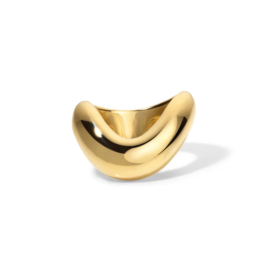 Rosario Navia Helium Large Ring in yellow gold on white background 