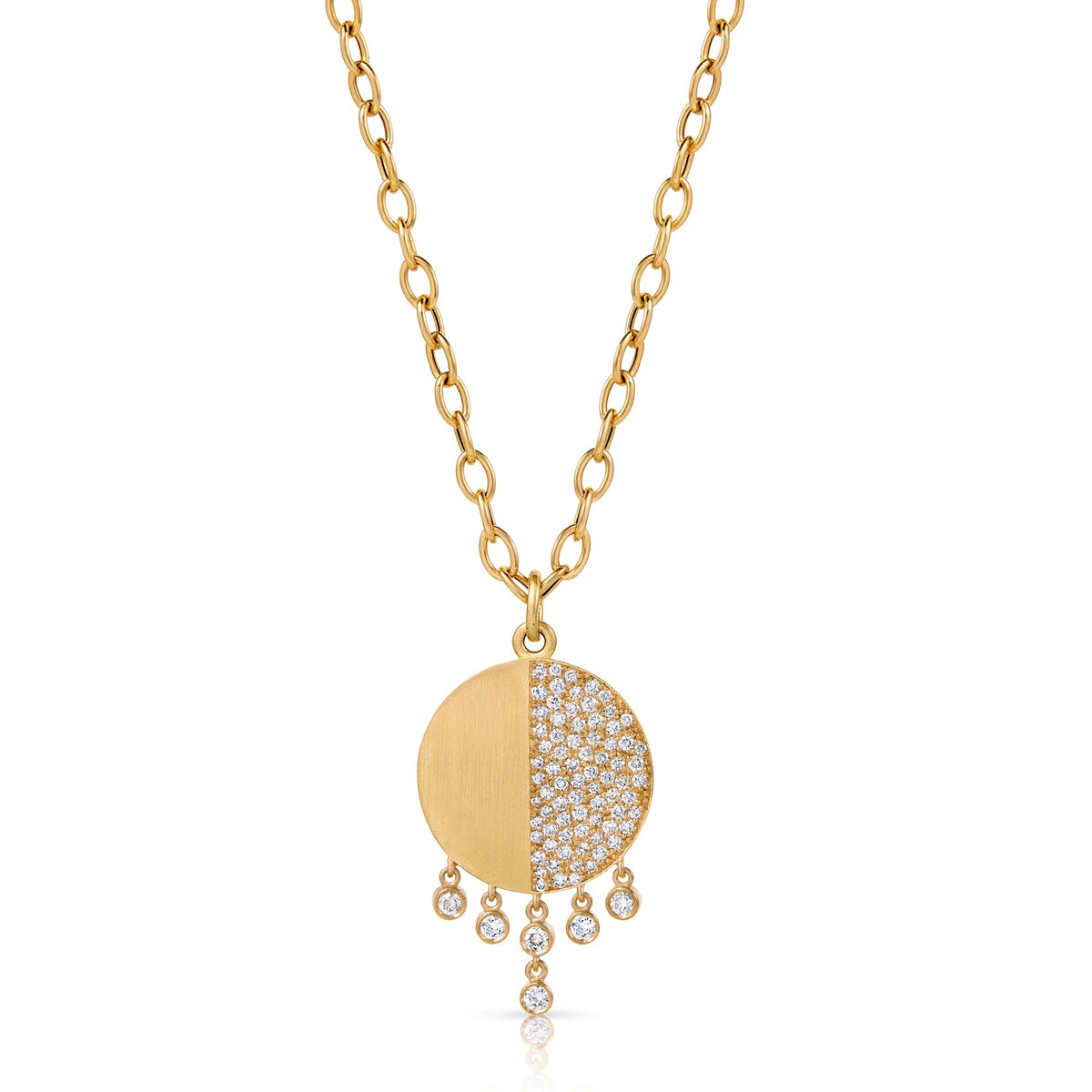 Onirikka Mixed Caviar Medallion in satin 14k yellow gold with pavé diamonds, modern gold pendant from the Avanti Collection.