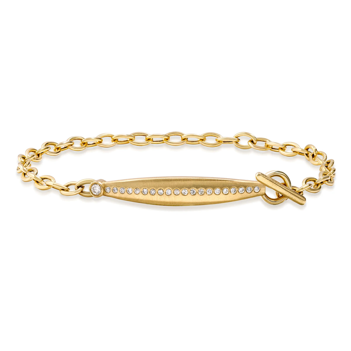 Onirikka Petite Voyage Toggle Bracelet in satin 14k yellow gold with 0.10ct diamonds, modern fine jewelry bracelet with toggle clasp from the Avanti Collection.
